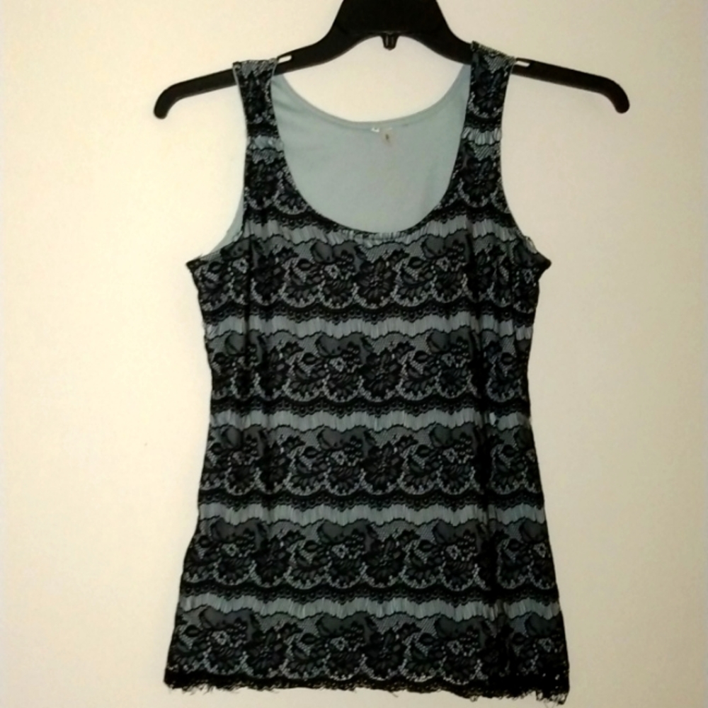 Lacy Tank Top sz M
